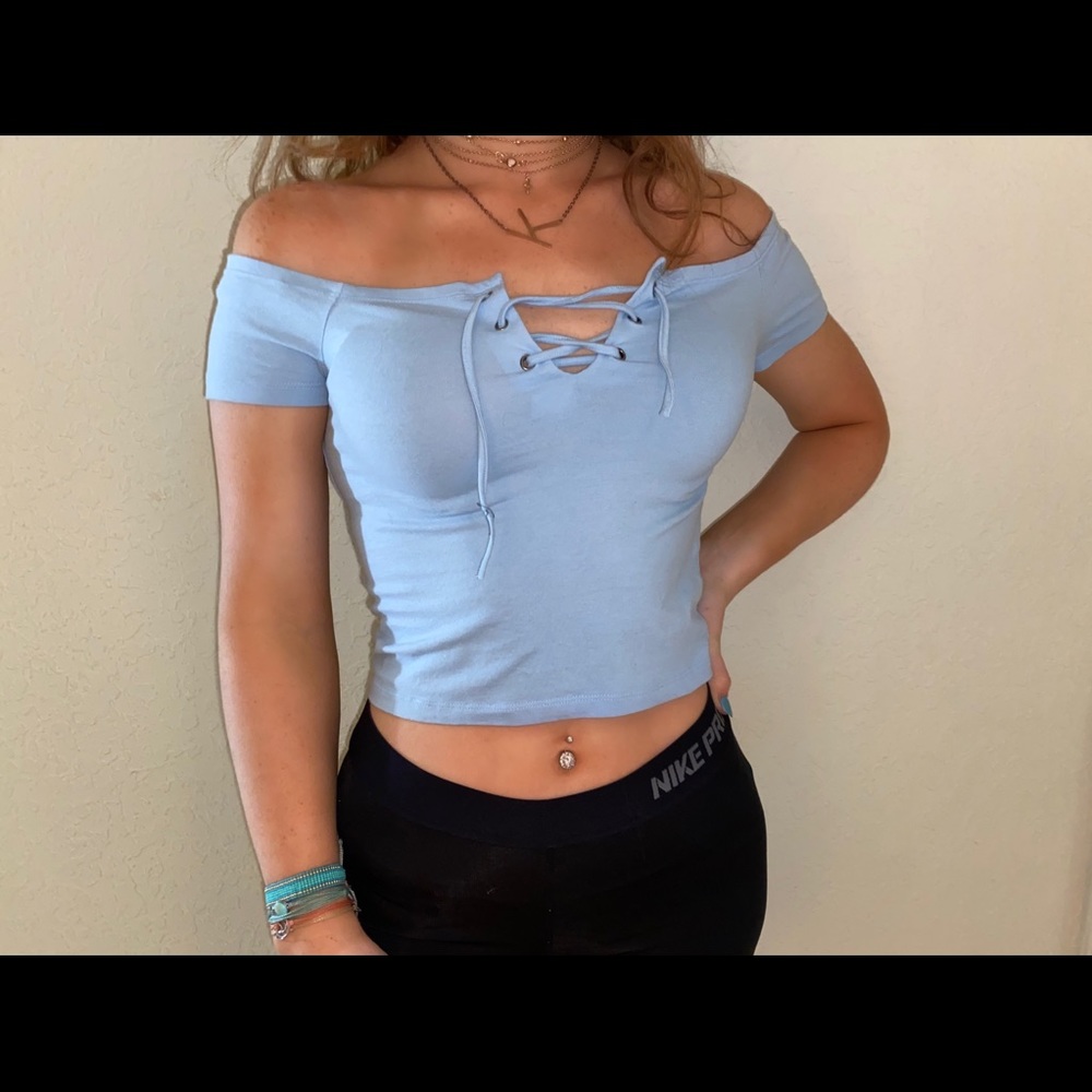 Baby blue PacSun crop top!